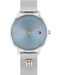 Tommy Hilfiger - Reloj De Movimiento De Cuarzo De Dos ecillas para Mujer con Correa de Malla de Acero Inoxidable Plateada - Lyst
