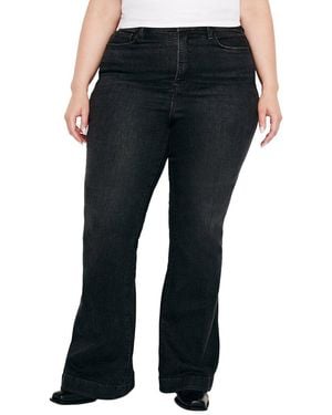 GOOD AMERICAN Plus Good Legs Flare Jean - Black